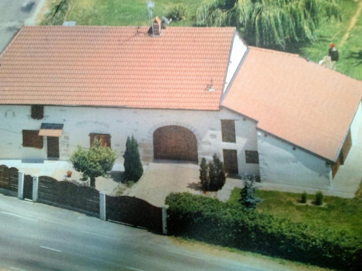 Studio A La Campagne Dans Corps De Ferme Renovee Chancey Екстер'єр фото